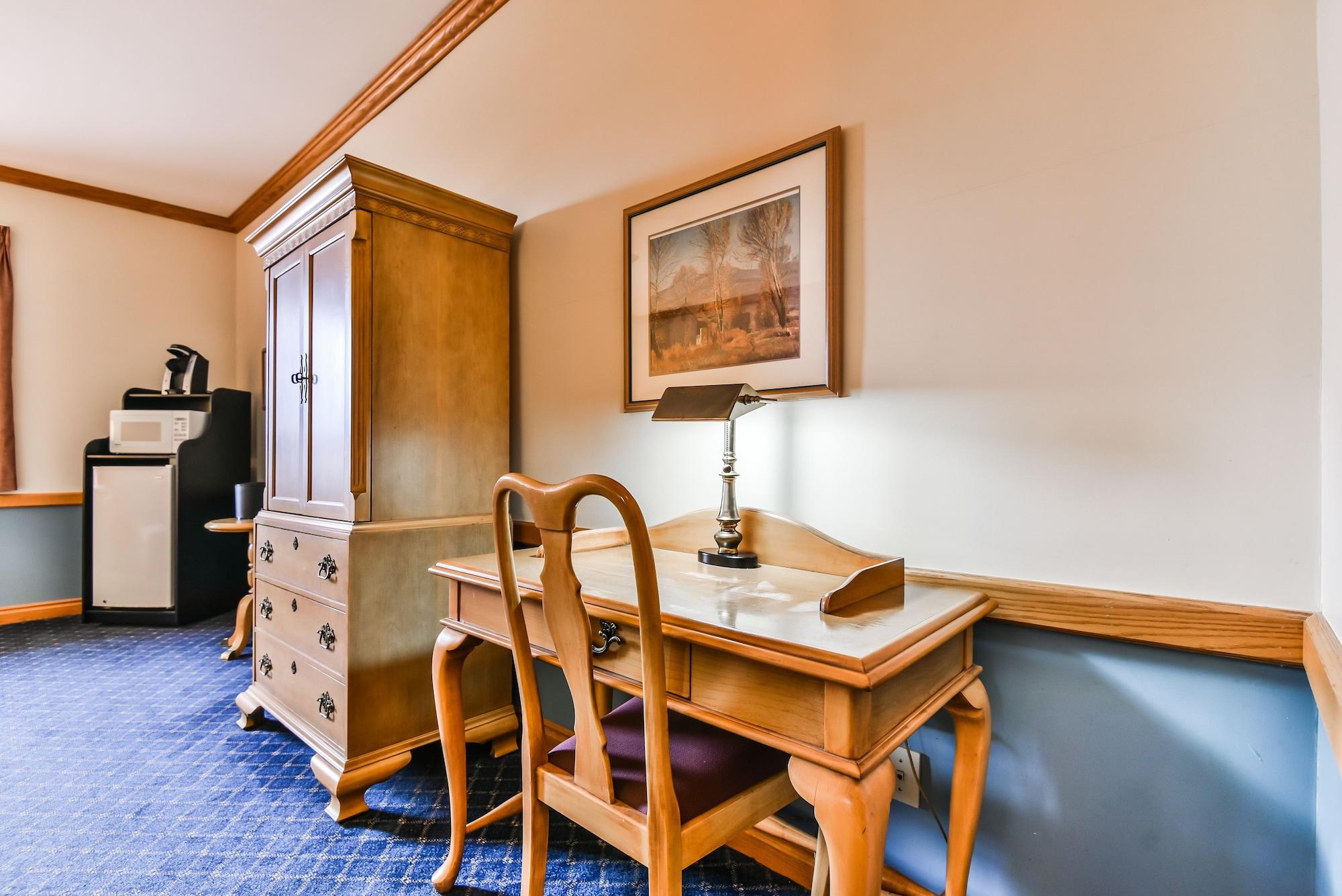 Travelodge By Wyndham Chatham Zewnętrze zdjęcie