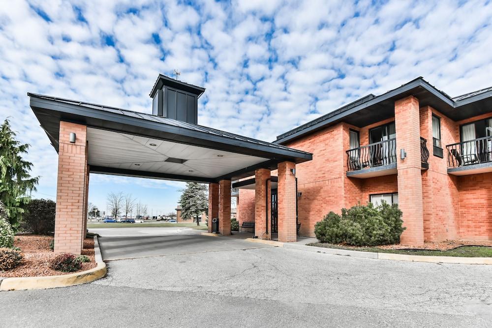 Travelodge By Wyndham Chatham Zewnętrze zdjęcie